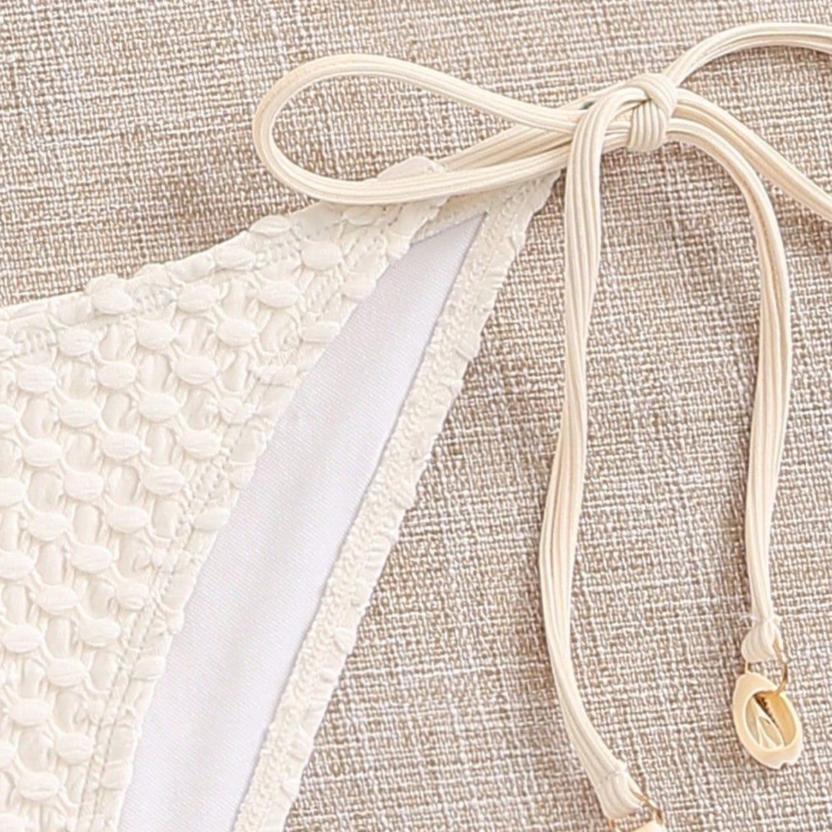 European And American Style Bikini Womens Shell Design Simple Fashion Swimsuit Womens Set