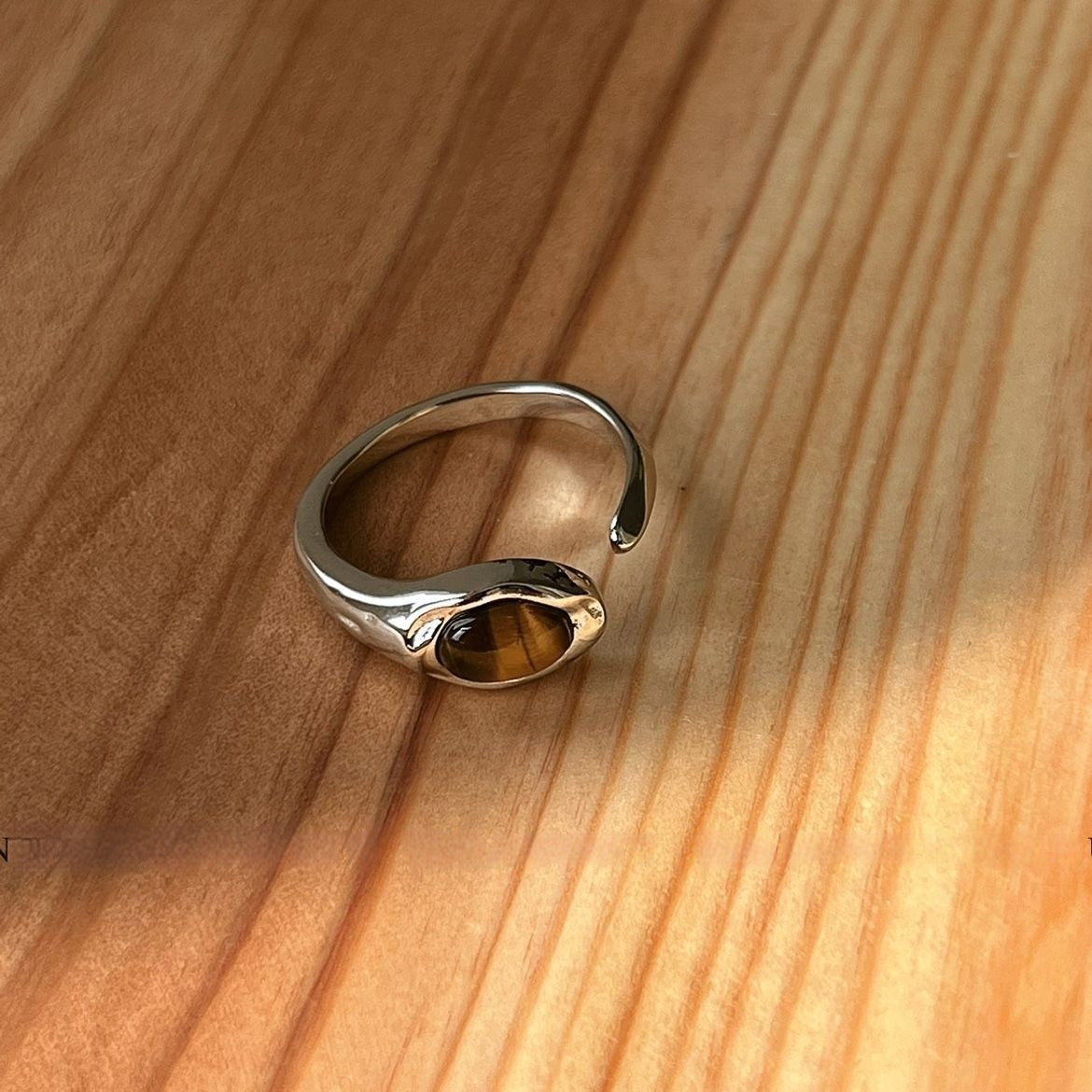 Elaborately Crafted Metal Tigers Eye Ring