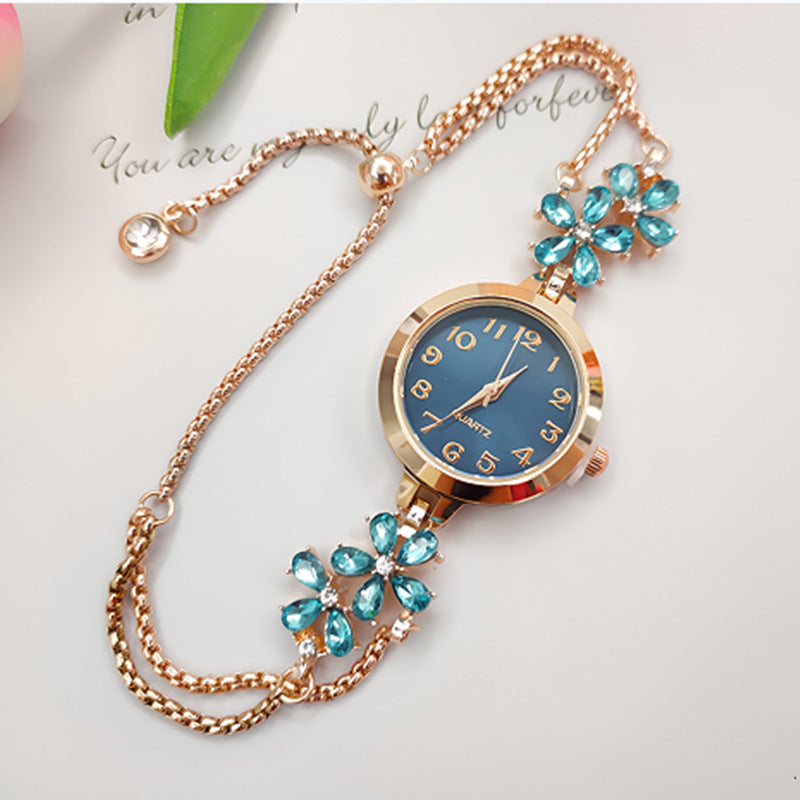 New High-end Chic Flower-shaped Diamond-encrusted Bracelet Watch For Women