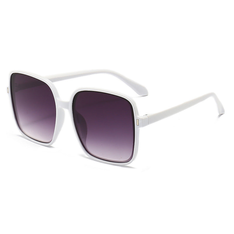 Men And Women With Fashion Simple Sunglasses