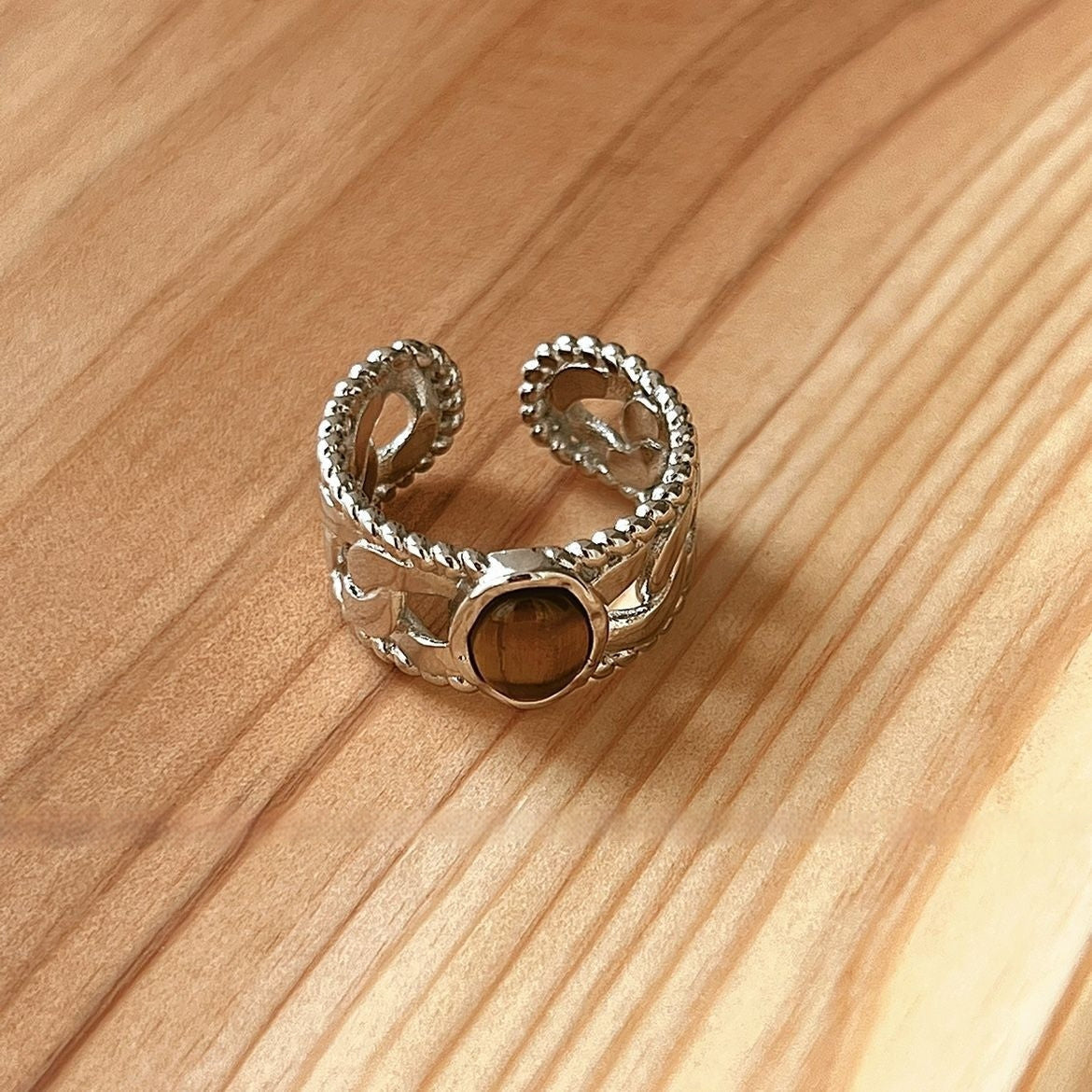 Elaborately Crafted Metal Tigers Eye Ring