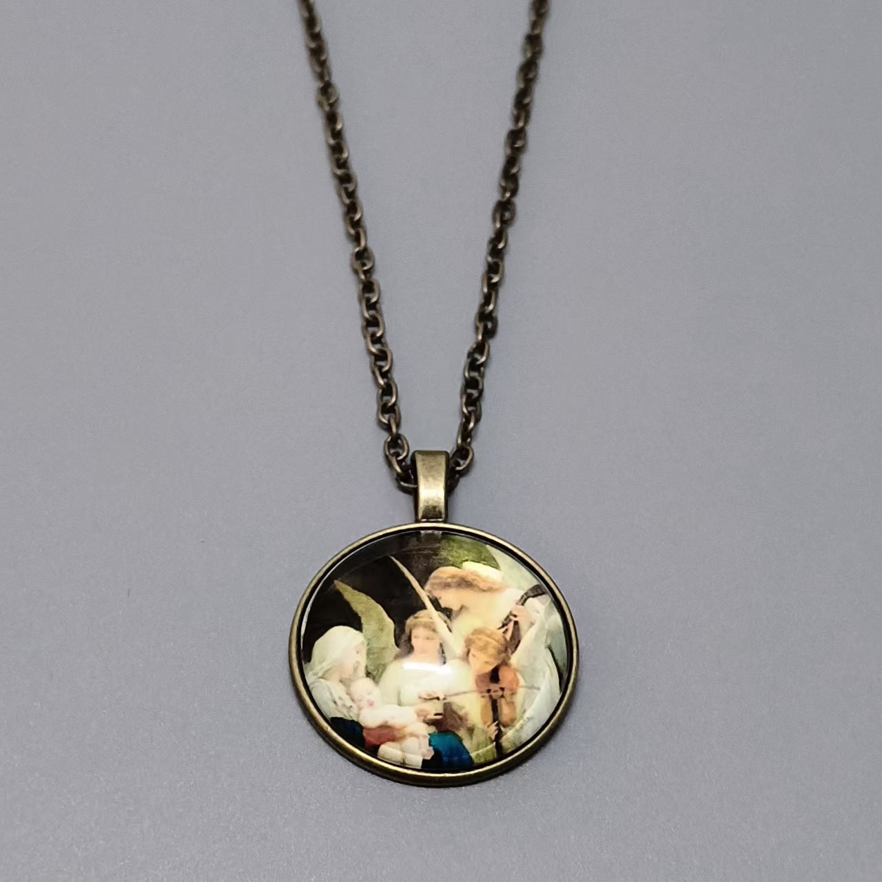 Womens Versatile Vintage Gemstone Alloy Necklace