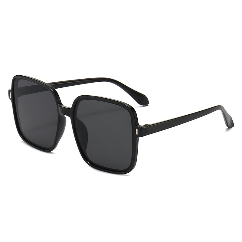 Men And Women With Fashion Simple Sunglasses